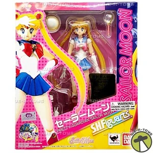 S.H. Figuarts Sailor Moon Pretty Guardian Sailor Moon Figure 2013 Bandai 64490 - Picture 1 of 5