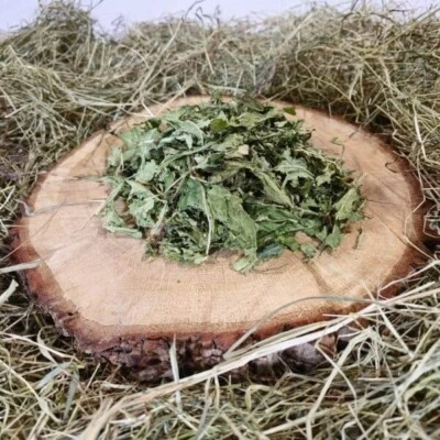 Natürliches Wiesenheu mit Löwenzahn – Premium-Qualität für Kleintiere! - Bild 1 von 2