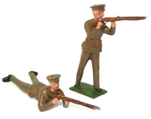 BRITAINS FROM SET NO. 1260 TWO "INFANTRY WITH PEAK CAPS" - 1932 - NEAR MINT - Picture 1 of 3