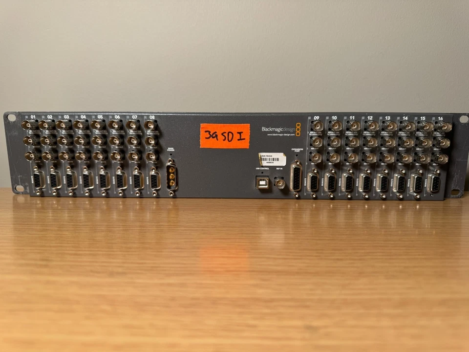 Blackmagic Design Studio Videohub Routing Switcher 16x32 3G HD SDI With PSU - Image 1 of 4