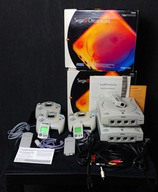 SEGA Dreamcast Console COLLECTOR Bundle HKT-3020, mixed lot ALL TESTED