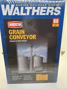 Walthers 933-3124 Grain Conveyor Kit HO Scale Kit - Picture 1 of 4