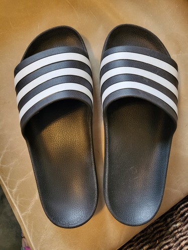 ADIDAS Sandali da uomo Adilette Aqua Swim neri antiscivolo taglia 6 pantofole con logo F35543