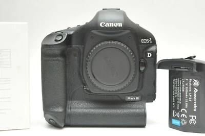 Canon EOS 1D Mark III 10.1MP Digital SLR Camera SN 556708  - Image 1 of 4