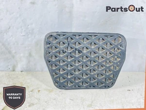 2014-2022 BMW X5 F15 BRAKE STOP PEDAL RUBBER PAD 35211160421 OEM - Picture 1 of 7