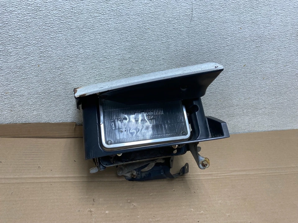 1990 年 1991 年三菱 Eclipse 右乘客 右手 车头灯 Oem U0627 DG — 第 1/4 张图片