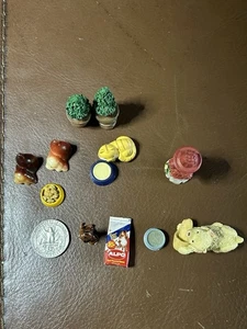 Vintage1:12 Scale Doggie Lot For Dollhouse - Picture 1 of 9