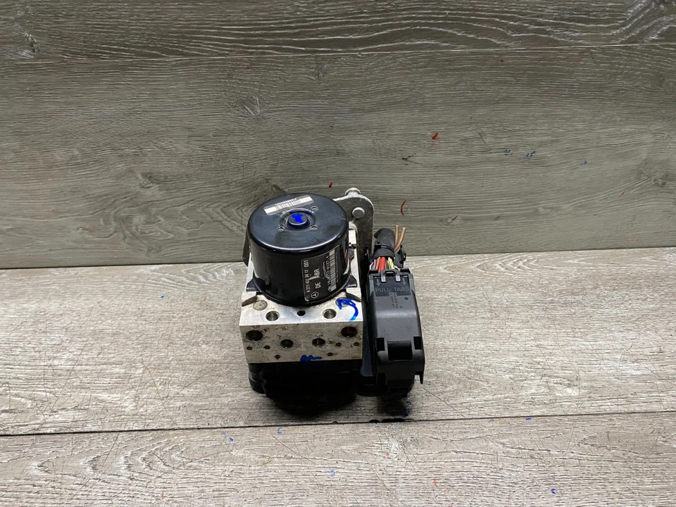 OEM MERCEDES-BENZ W221 S550 CL550 07-2009 MÓDULO SISTEMA BOMBA FRENO ABS ANTIBLOQUEO Foto 1 de 4