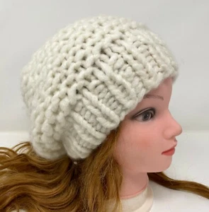 Women Hat Soft Beanie Hand Knit 100 % Cashmere White color Warm Winter Beret - Picture 1 of 6