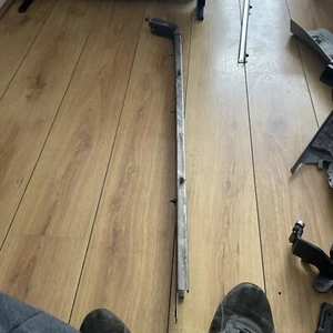 Mercedes Vito W639 111 2011 Mitteltürschiene O/S für Schiebetür - Bild 1 von 14