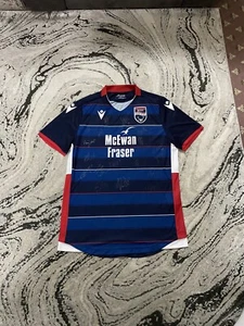Ross County FC 2019/2020 Kader signiertes Heim Fußballtrikot neu mit Etikett X17 selten - Bild 1 von 23