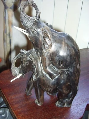 statues africaines en ébène - Photo 1/3