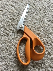 Fiskars Orange Handle Unique Seamstress Scissors 8"-Right-Handed USA - Picture 1 of 4