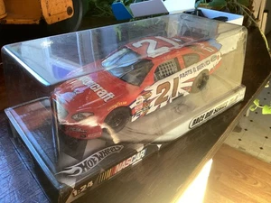HOT WHEELS  NASCAR 1/24 DIECAST RICKY RUDD #21 Motorcraft - Picture 1 of 4