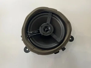 2003 - 2014 Volvo XC90 Rear Door Speaker Left or Right - Picture 1 of 9