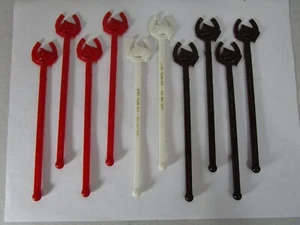 10 Vintage Horseshoe Swizzle Drink Stir Sticks Live Oak Inn Van Nuys CA - Picture 1 of 8