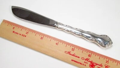 Cuchillo de mantequilla maestro HH de plata esterlina con patrón de Tara Reed & Barton 1955 vintage Foto 1 de 4