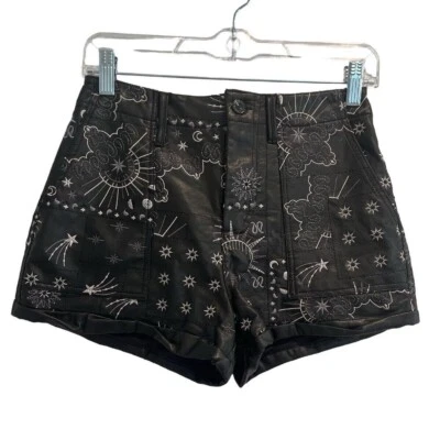 Pantalones cortos de cuero Free People Foto 1 de 4