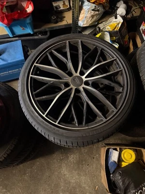 19 Zoll BMW F- Serie 5x120 Alufelgen Satz in Top Zustand inkl  Reifen 245/40 R19 - Bild 1 von 2