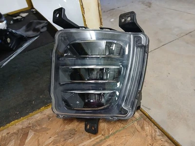 Ram 1500 2025 luz de esquina/estacionamiento 3098355 Foto 1 de 4