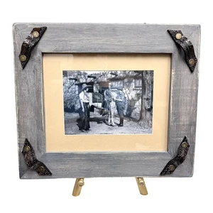 Digital Reproduction 5 x 7 Photograph Vintage 1930s Cowgirls Faux Barnwood Frame - Picture 1 of 6