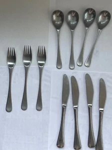 Lot 11 Oxford Hall Heron Stainless Steel Flatware 4 teaspoons, 3 forks, 4 knives - Picture 1 of 8