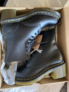 dr martens clemency sale