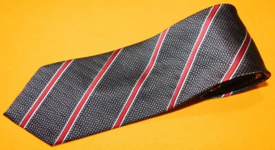 JoS A. BANCO HECHO EN ITALIA NEGRO/ROJO/BLANCO RAYAS/PUNTOS MOTIVO CORBATA - CORBATAS PARA EL CUELLO. Foto 1 de 3