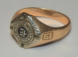 Anello Lynn English High School Oro Solido 10k Vintage 1931 taglia 9,5, peso 6,4 g - Foto 1 di 4