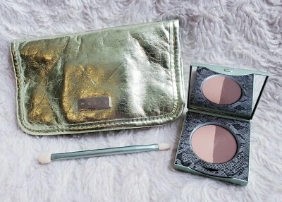 Polvo prensado MALLY Eye Shadow Duo LUXE DEEP .11 OZ 3.1 g raro con estuche de tela Foto 1 de 4
