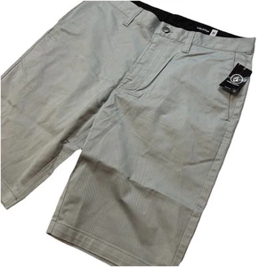(NEW) VOLCOM SIZE 31 VMONTY SHORTS AQUA BLUE (small defect) Good Condition - Picture 1 of 6