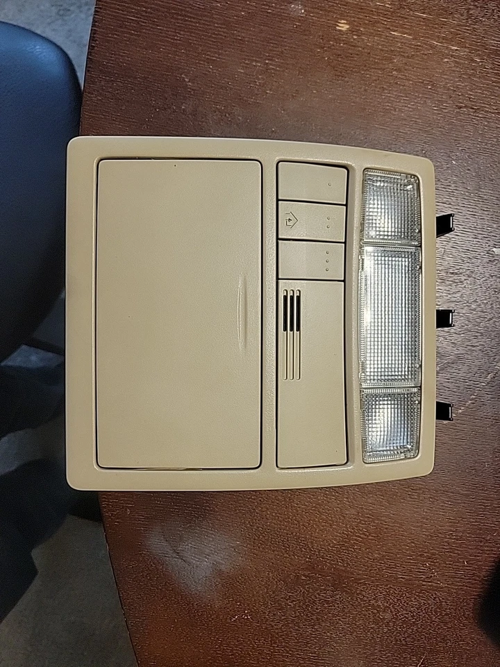 07-11 Toyota Camry Roof Overhead Console Dome Map Light Lamp Homelink 8975506020 - Image 1 of 4