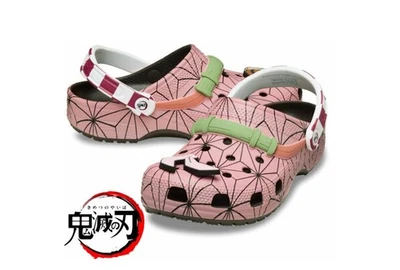 Sandalias zuecos Crocs x Demon Slayer Kimetsu no Yaiba Nezuko Kamado rosa limitado Foto 1 de 4