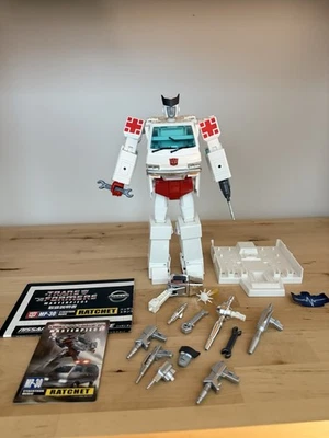 AUTHTENTIC Takara Tomy MP-30 Ratchet W Shadow Ficher Upgrades G1 TRANSFORMERS - Image 1 of 4