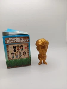 Parks and Recreation Rare Chase Gold Ben Wyatt Mini Mystery Figure Series 1 - Picture 1 of 4