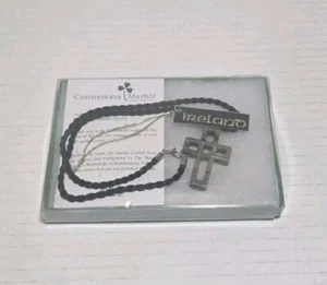 Connemara Marble Green Bead Stretch Bracelet Claddagh Charm Made in Ireland NEW - Picture 1 of 1