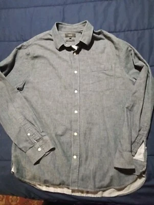 Vince 牛仔衬衫男式大号蓝色长袖纽扣轻便 — 第 1/4 张图片