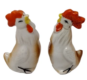 Vintage Porcelain Rooster Salt Pepper Shaker Set Country Farmhouse Japan - Picture 1 of 9