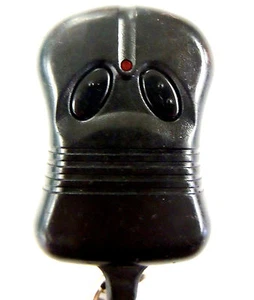 Transmisor de control clicker de entrada remota sin llave recambio llavero - Imagen 1 de 3