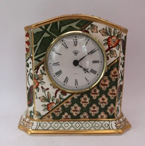 Masons Ironstone Appliqué Mantle Clock New Battery Good Working Order - Picture 1 of 7