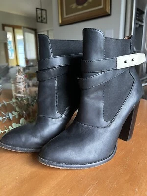 Elizabeth & James Mujer E-Solar Cinturón Cuero Negro Botines Talla 9B Foto 1 de 4