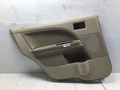  Ford Freestyle 2005 2007 puerta trasera izquierda lado del conductor interior moldura panel de cubierta  Foto 1 de 4