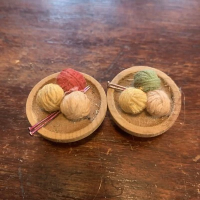 2) Boneca Barbie vintage tricô linda tigela e fio original - Imagem 1 de 4