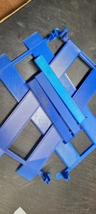 "BLEMS" Color " 4 post model car lift 1:24 1:25 scale KIT Assembly required - Picture 1 of 4