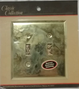 Brandneu in Verpackung Messingoptik Doppel Lichtschalter Abdeckung - Bild 1 von 1