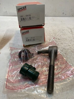 2 Quantity of Spicer 401-1068B Steering Tie Rod Ends (2 Quantity) - Image 1 of 4