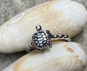Sterling Silver Turtle Toe Ring, Beach Jewelry, Midi Ring, Gift For Daughter - Picture 1 of 7