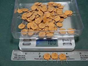 Condensadores de disco de cerámica Matsushita .047uf Z4 Cantidad 50 Muestra de lote antiguo = .052uf - Imagen 1 de 4
