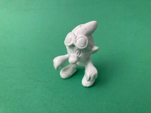 VINTAGE RARE UNPAINTED SMURF PVC FIGURE PITUFO SCHLUMPF PUFFI 80'S - Picture 1 of 3