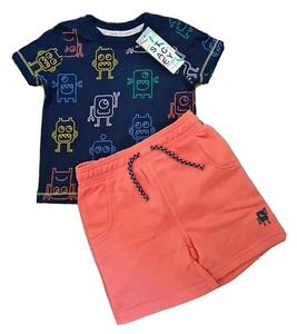 🤖 BNWT BABY BOYS ROBOT SHORTS & T-SHIRT TOP SET AGE 3-6 MONTHS STACEY SOLOMON - Picture 1 of 4